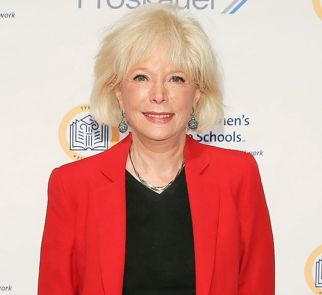 Lesley Stahl, an American Journalist