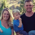 Alan Ritchson with his wife, Catherine and their kids