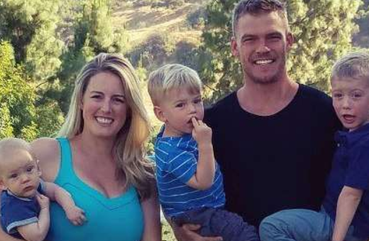 Alan Ritchson with his wife, Catherine and their kids