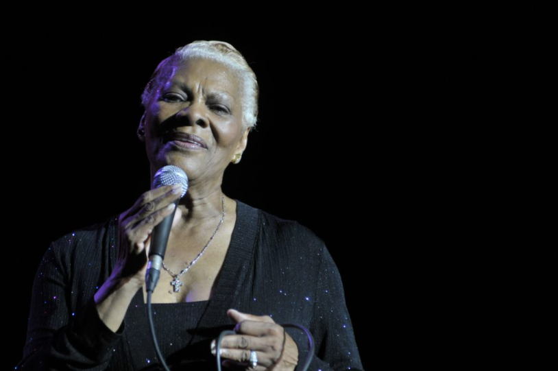 Dionne Warwick Singing