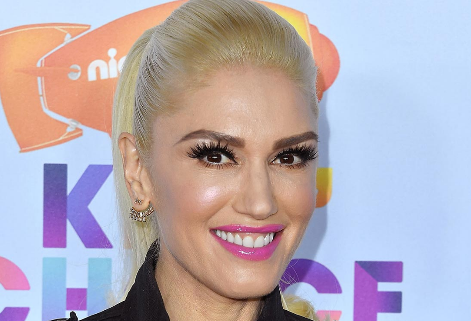 Gwen Stefani Bio, Net Worth, Affair, Husband,Engaged, Age, Facts