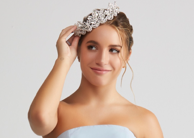 Mackenzie Ziegler Bio Net Worth Age Boyfriend Sister vrogue.co