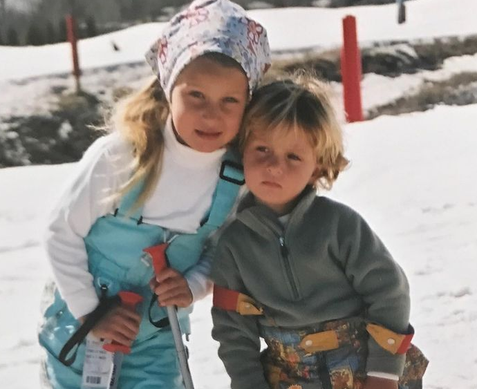 Anwar Hadid and her twin sister, Bella Hadid