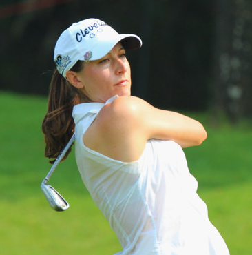 Paige Mackenzie - Bio, Net Worth, Affair, Husband, Married, Salary