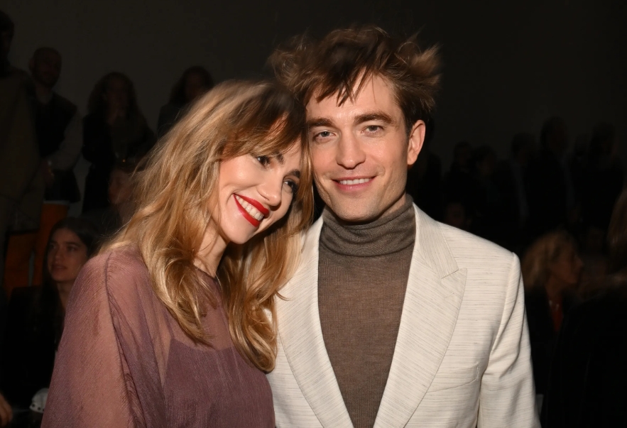 Suki Waterhouse and her boyfriend, Robert Pattinson