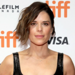 Neve Campbell Famous For