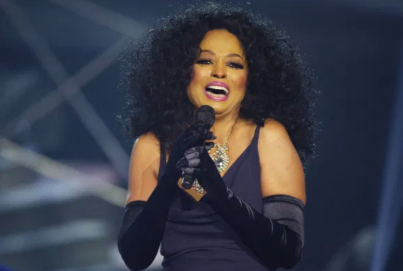 Diana Ross Singing