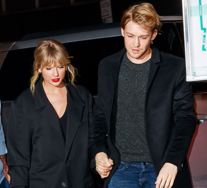 Joe Alwyn spotted with his girlfriend, Taylor Swift