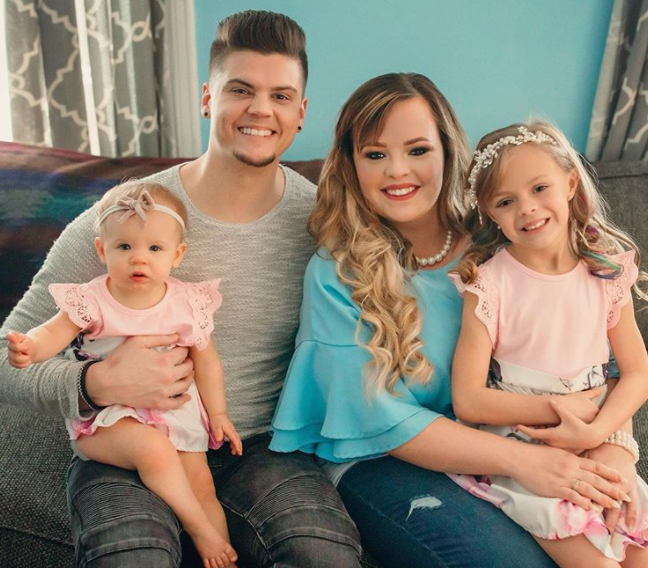 Tyler Baltierra with his wife, Catelynn and their daughters