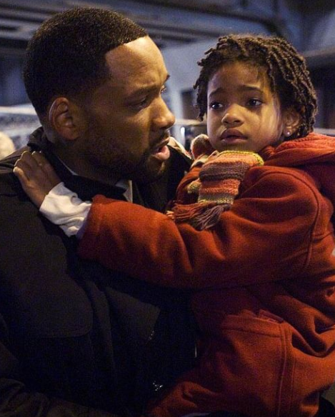 Willow Smith with her dad in the film 'I am Legend'