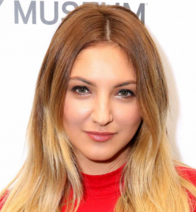 Julia Michaels - Wikipedia