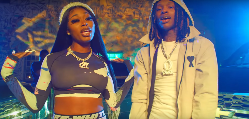 King Von and Asian Da Brat in the music video of 'Pull Up'