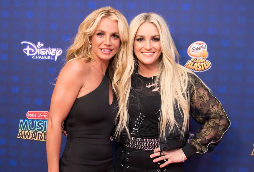 Jamie Lynn Spears with her sister, Britney Spears