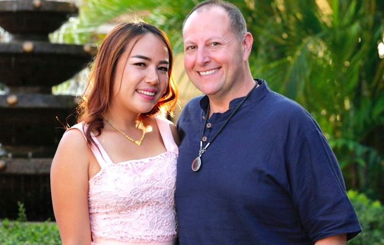 David Tonorowsky With His 90 Day Fiance Partner Annie Suwan