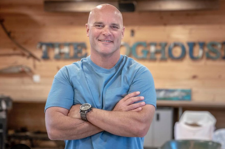 Bryan Baeumler, a Canadian television host