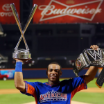 Yoenis Cespedes with his awards