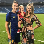 Aspas with his wife, Jennifer Rueda and little Thiago