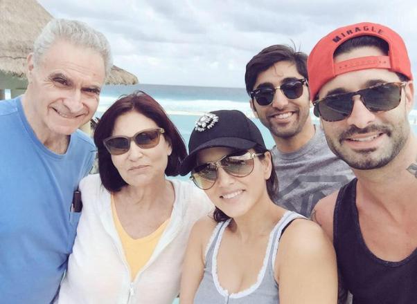 Daniel Weber with his dad Tommy Weber, mom Tzipora Weber, wife Sunny Leone and sibling