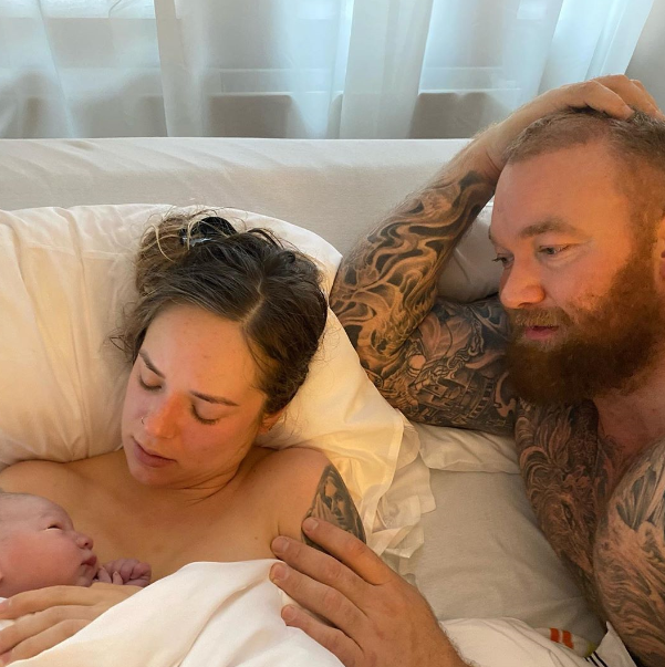 Hafþór Júlíus Björnsson with his wife, Kelsey Helen and their new-born son