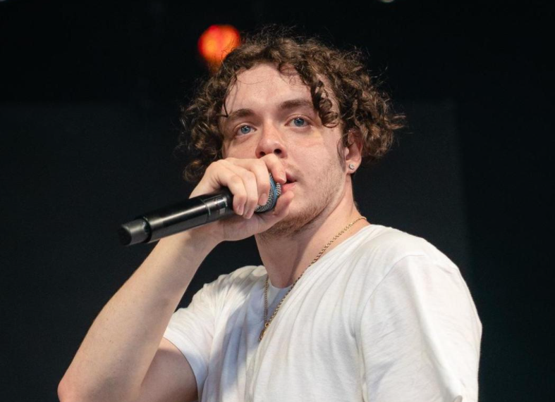HOW MUCH MONEY DOES JACK HARLOW MAKE