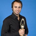 Louis-José Houde with award
