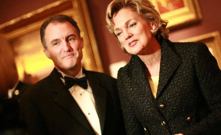 Jennifer Granholm and her husband, Daniel Mulhern