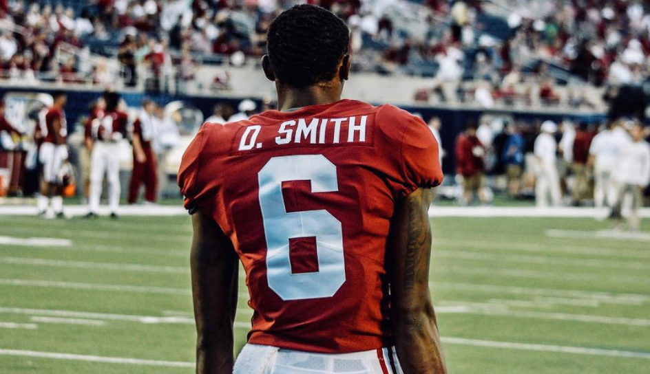 DeVonta Smith Bio, Net Worth, Age, Family, Affairs, Award, Salary