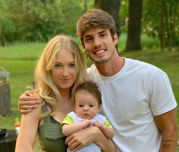 Lucas Piazon with his girlfriend, Elizabeth and their kid, Roman