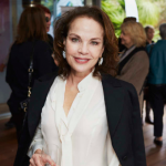 Sigrid Thornton Famous For
