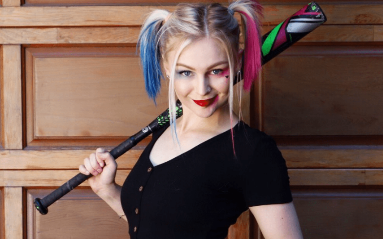 Kris Collins in the costume of Harley Quinn of Suicide Squad