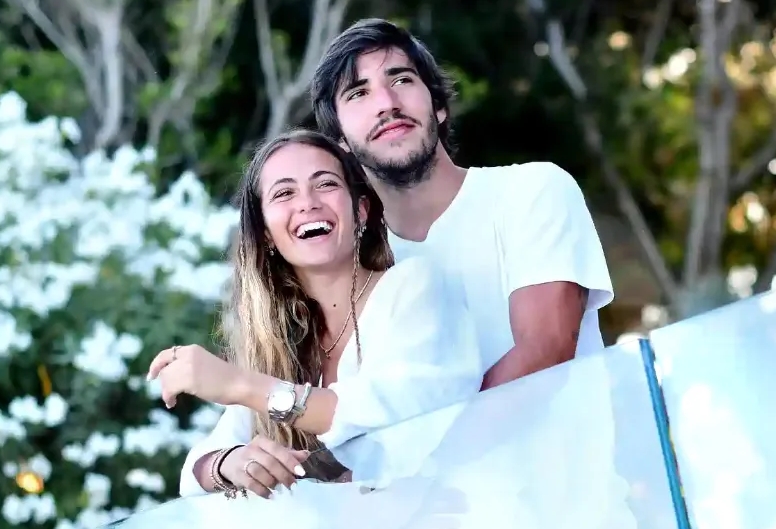 Sandro Tonali and his girlfriend, Juliette Pastore