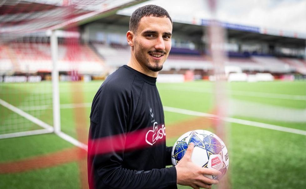 Portuguese Footballer, Rui Mendes