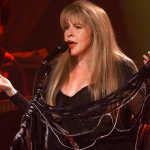 Stevie Nicks Singing