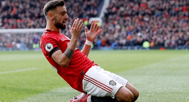 Bruno Fernandes Celebrating After A Goal