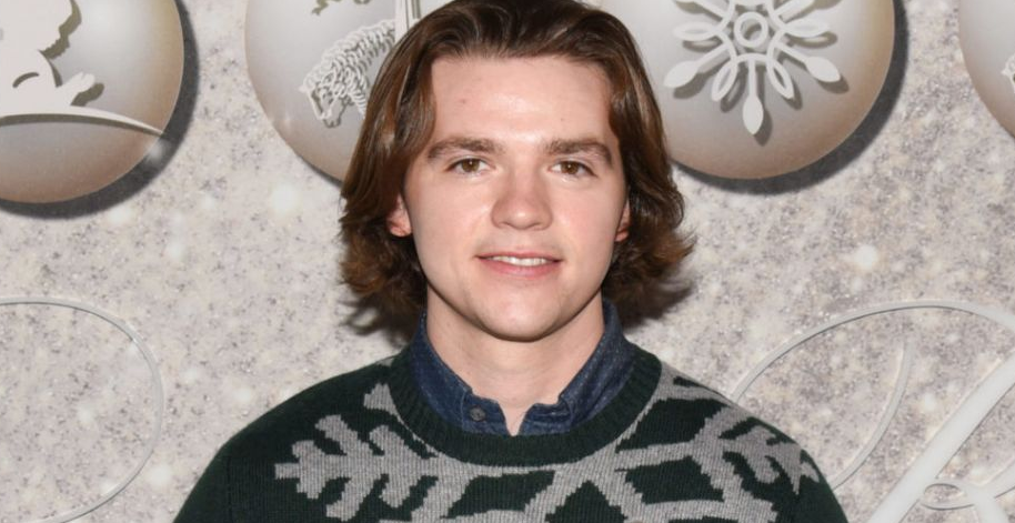 Joel Courtney Joel Courtney