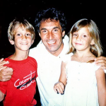 Bill Hudson with his kids, Oliver Hudson and Kate Hudson